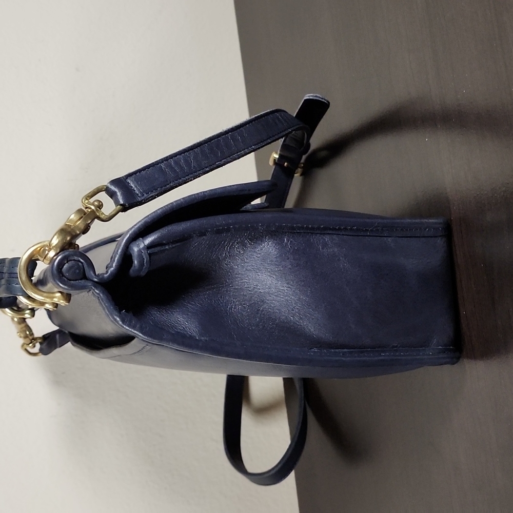 **SOLD**Vintage Coach Navy Willis #9927 - Picture 4 of 13